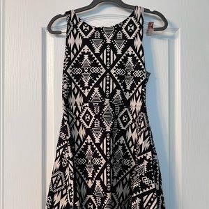 Pink Victoria’s Secret geometric black and white dress. Size medium